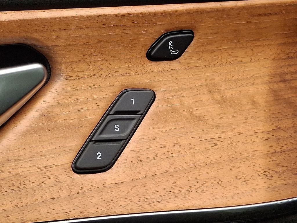 Thumbnail: 2023 Jeep Grand Cherokee - 30