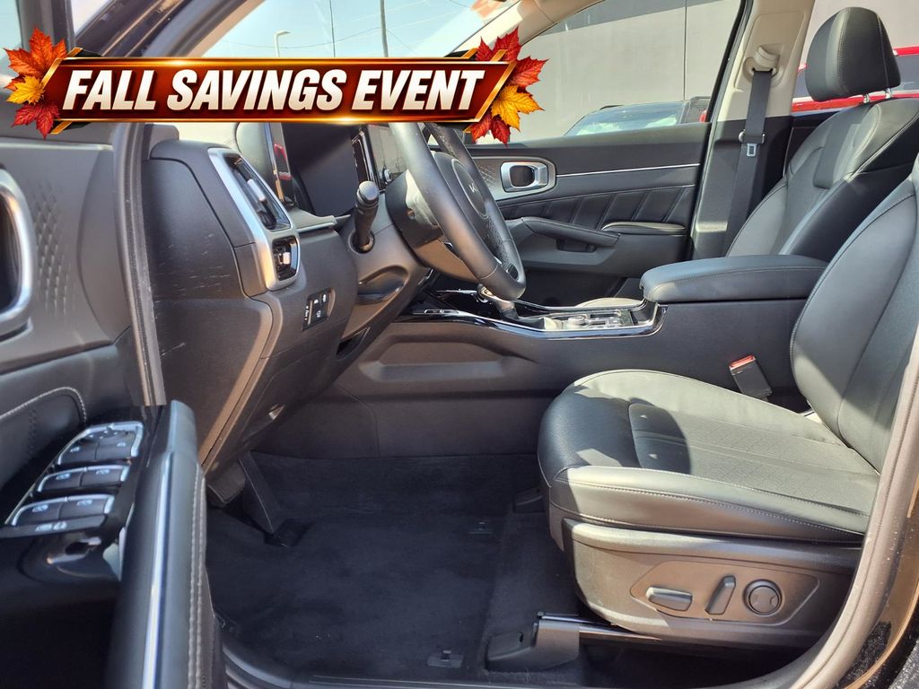 2023 Kia Sorento SX - 10