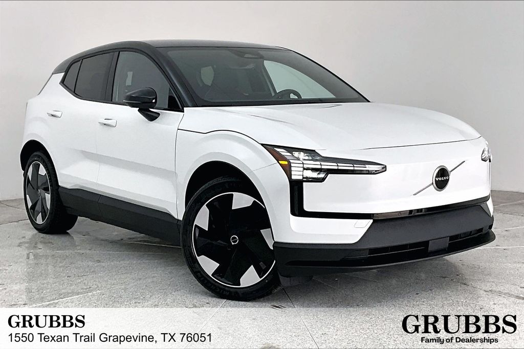 2026 Volvo EX30 Twin Plus eAWD