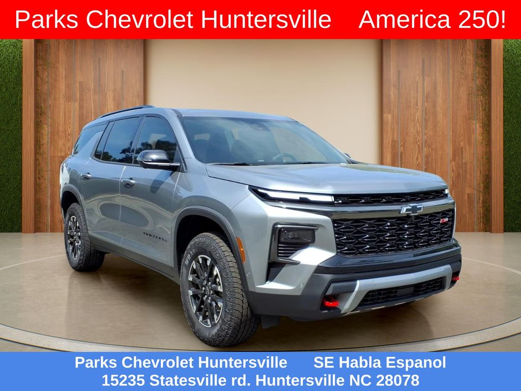 Sterling Gray Metallic 2026 Chevrolet Traverse SUV / Crossover Four-Wheel Drive 8-Speed Automatic