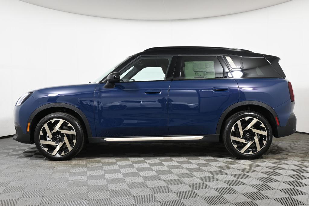 Thumbnail: 2025 MINI Cooper Countryman - 2
