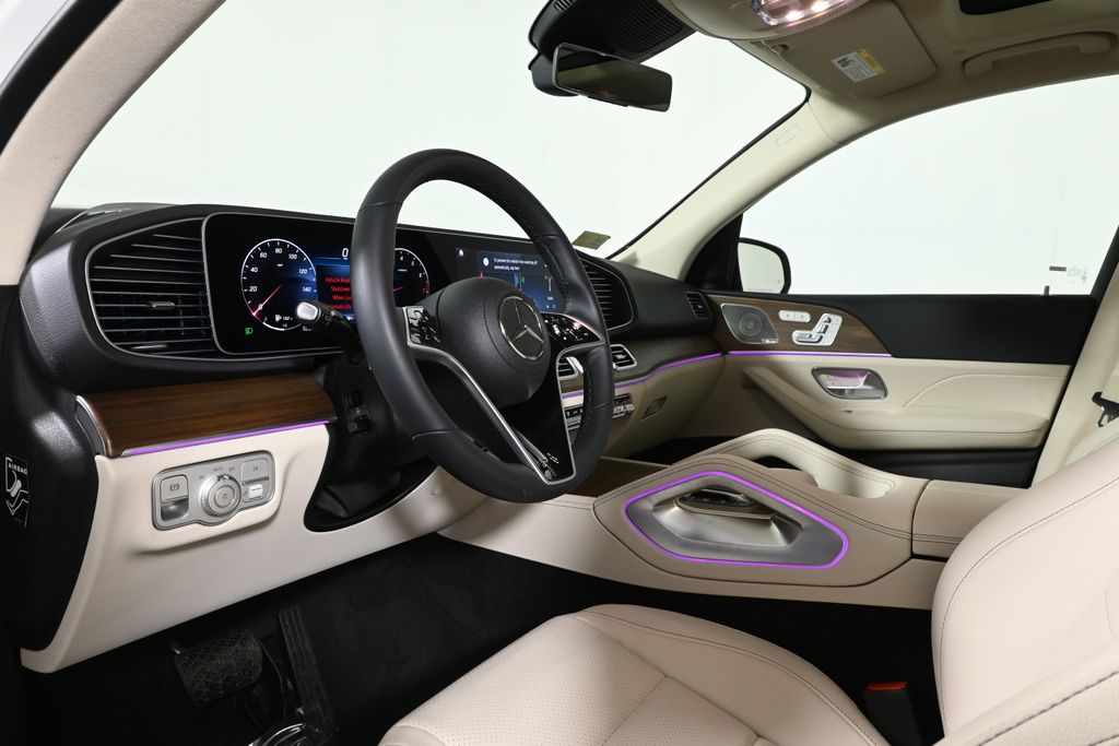 Thumbnail: 2026 Mercedes-Benz GLE - 15