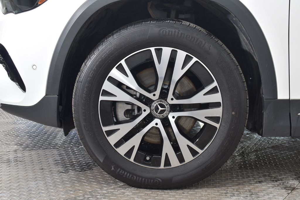 Thumbnail: 2026 Mercedes-Benz GLA - 26