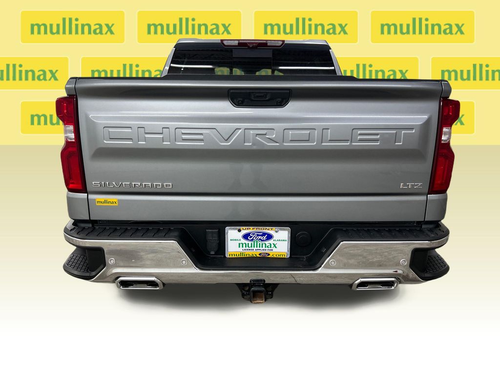 Certified Used 2024 Gray Chevrolet LTZ image 9