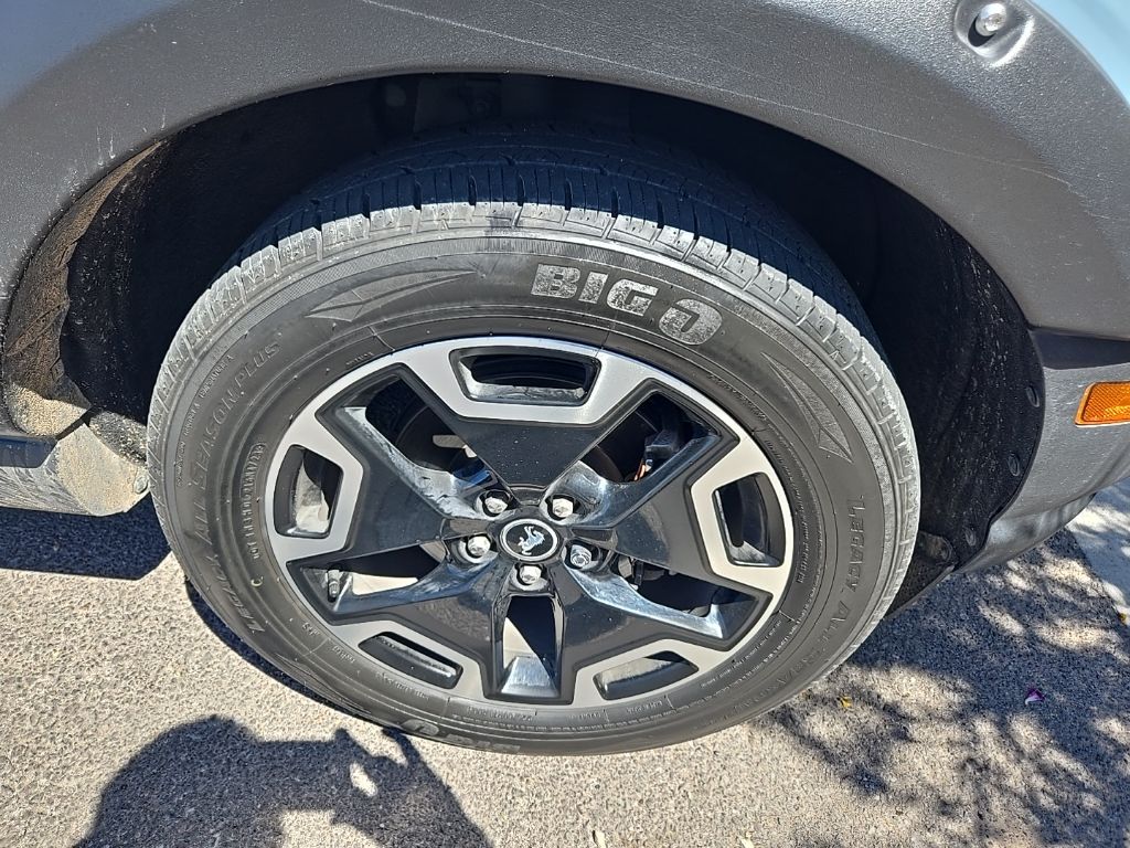 2021 Ford Bronco Sport Outer Banks photo 9