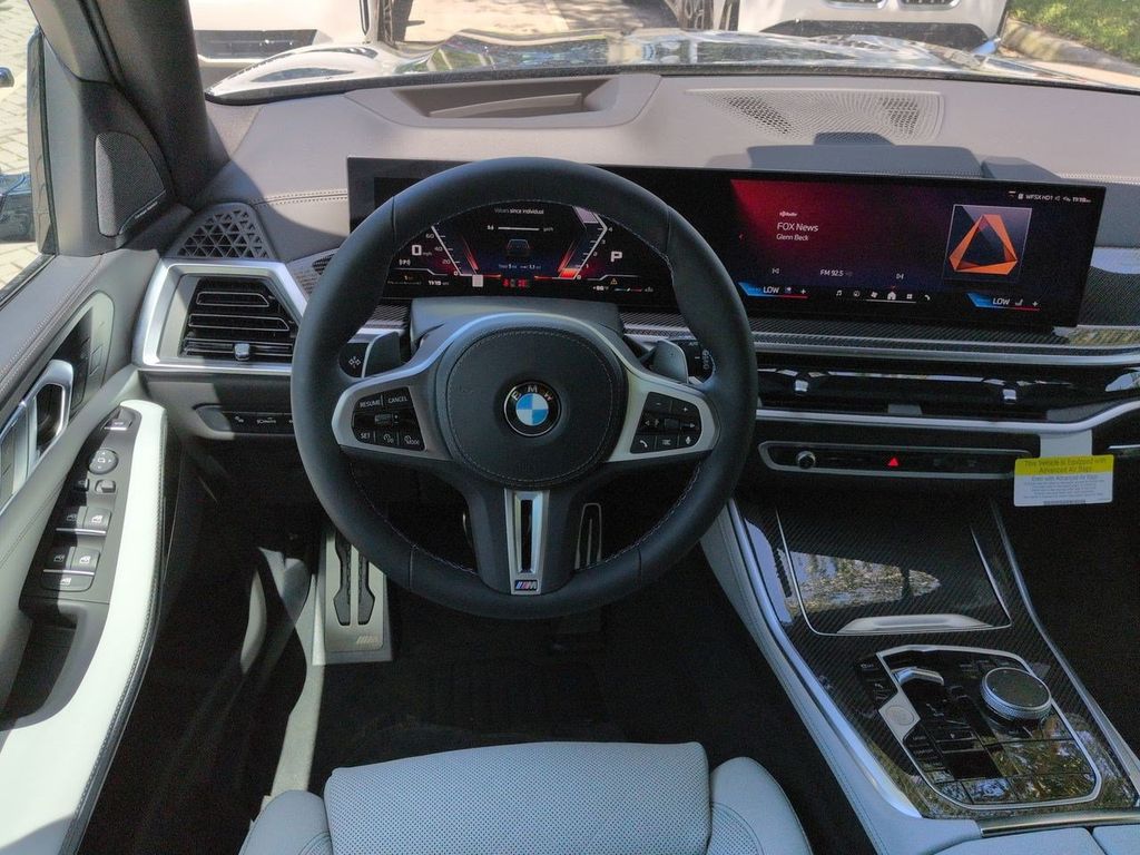 New 2026 Black BMW M60i image 16