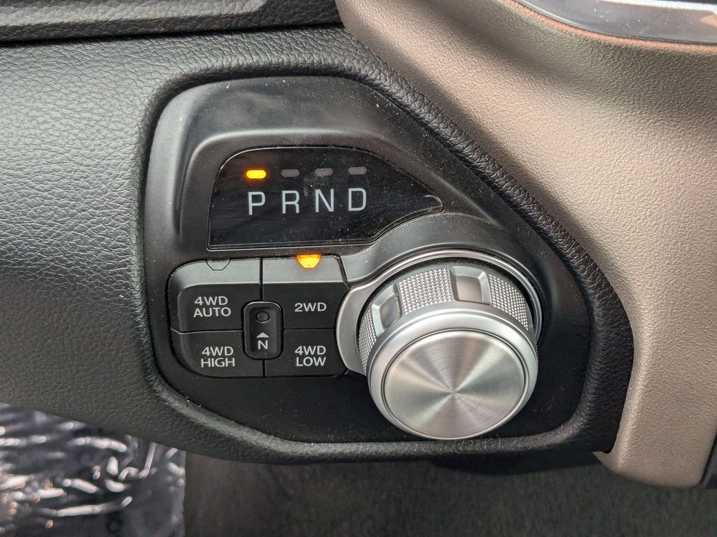 2020 RAM Ram 1500 Pickup Laramie - Photo 15