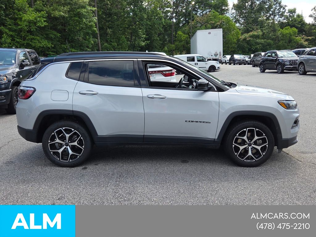 Used 2025 Silver Jeep Limited image 15