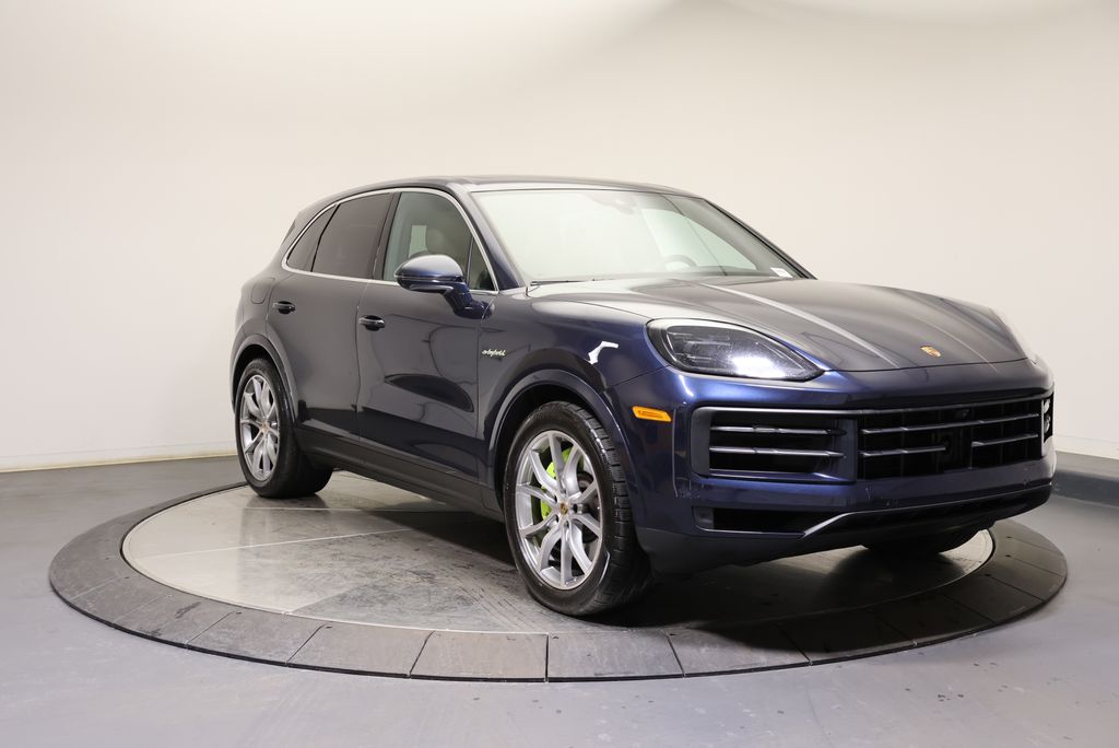 Thumbnail: 2024 Porsche Cayenne - 7