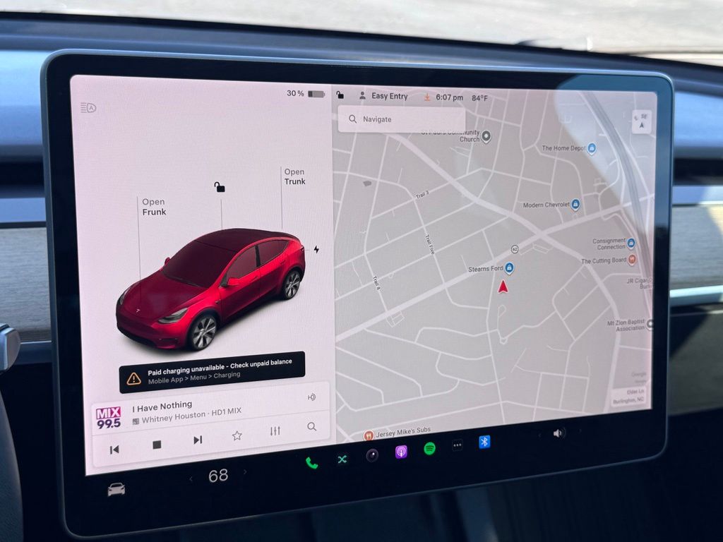 TeslaModel Y10
