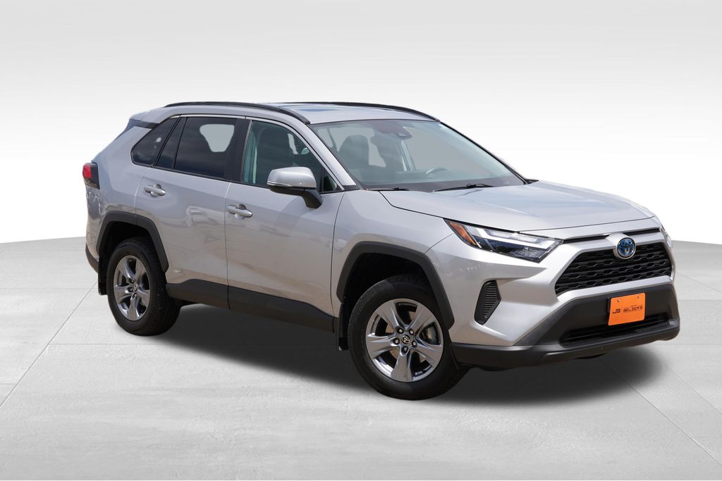 2022 Toyota RAV4 Hybrid XLE AWD