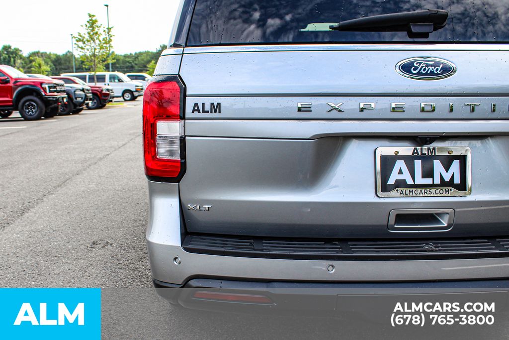 Used 2024 Silver Ford XLT image 13