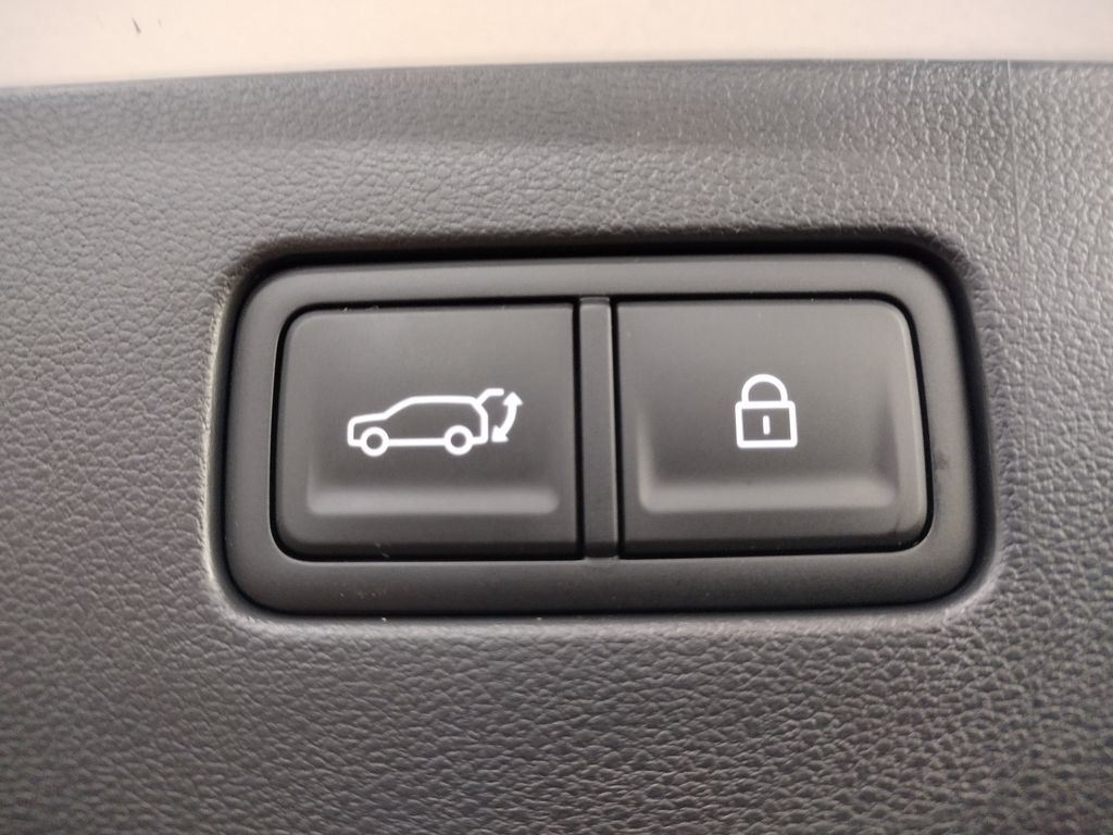 2026 Hyundai IONIQ 9 SE