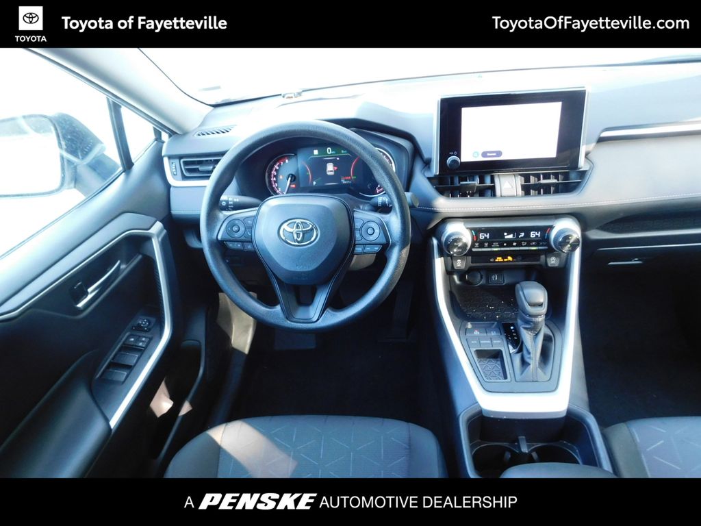 Thumbnail: 2025 Toyota RAV4 - 6