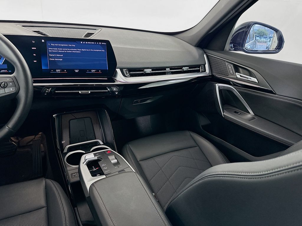 Thumbnail: 2023 BMW X1 - 24