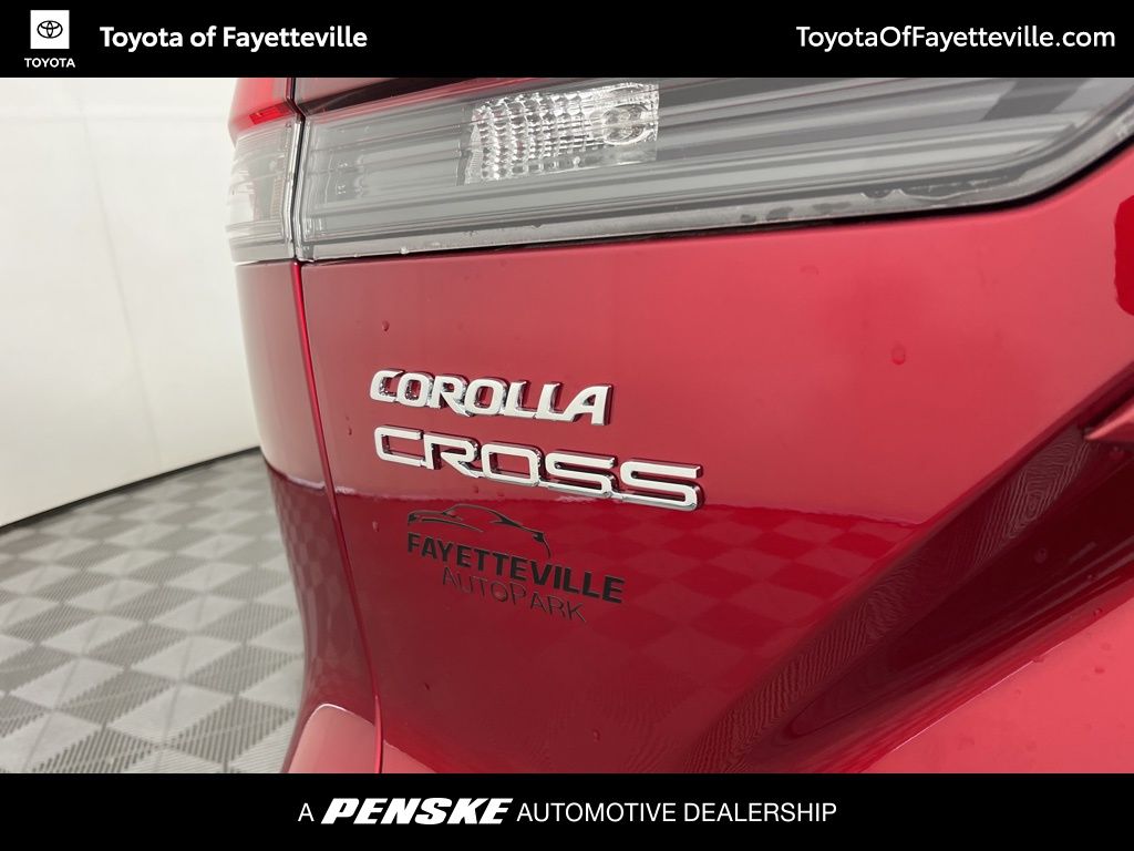 Thumbnail: 2026 Toyota Corolla Cross - 18