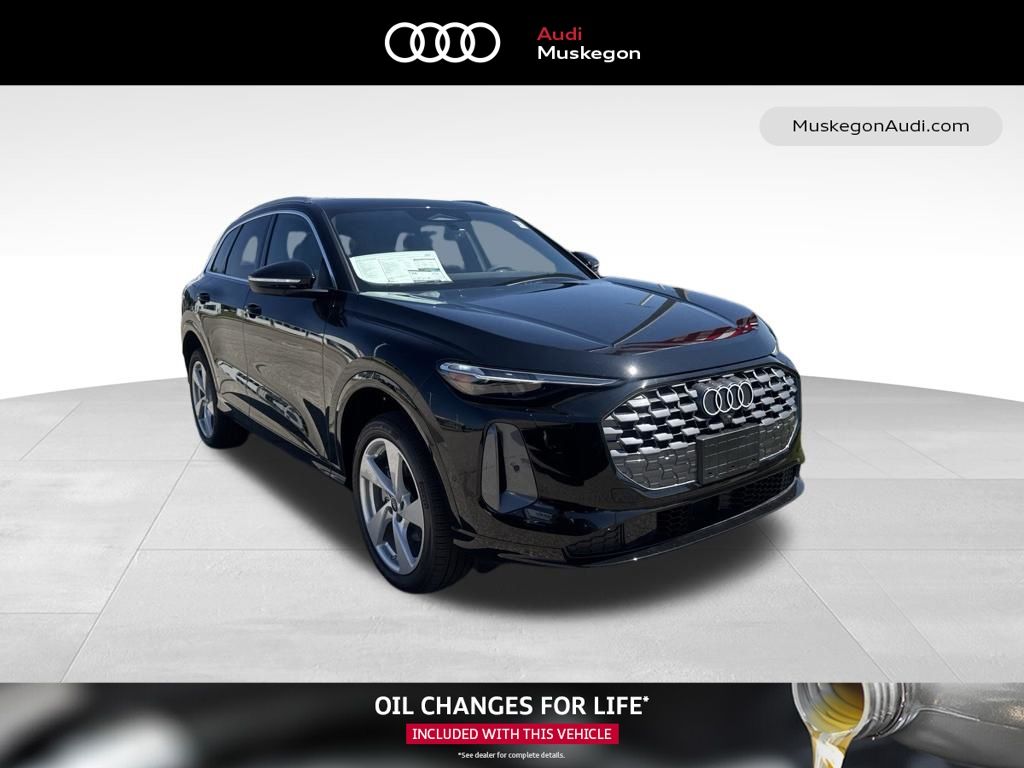 Mythos Black Metallic 2026 Audi Q5 SUV / Crossover All-Wheel Drive 7-Speed Automatic