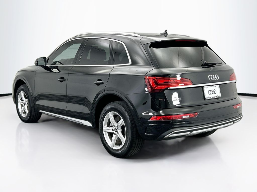 Thumbnail: 2023 Audi Q5 - 7