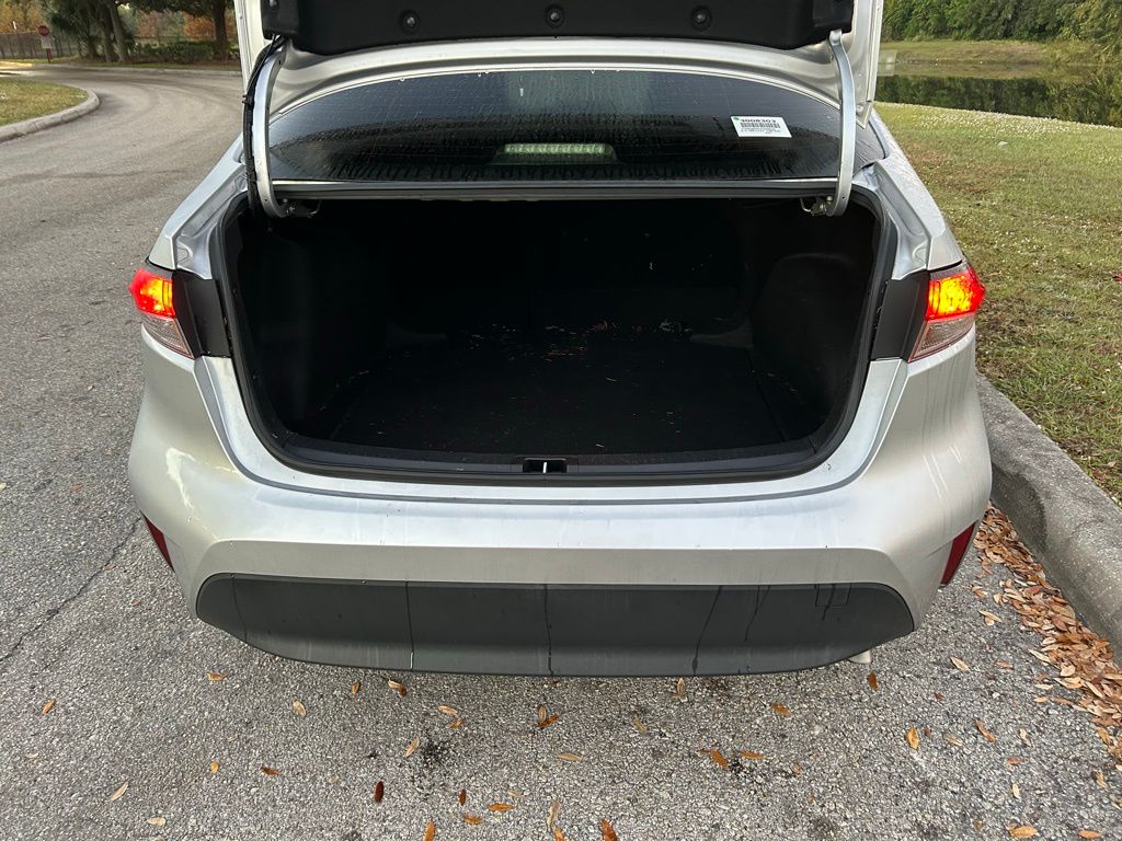 Thumbnail: 2023 Toyota Corolla - 10