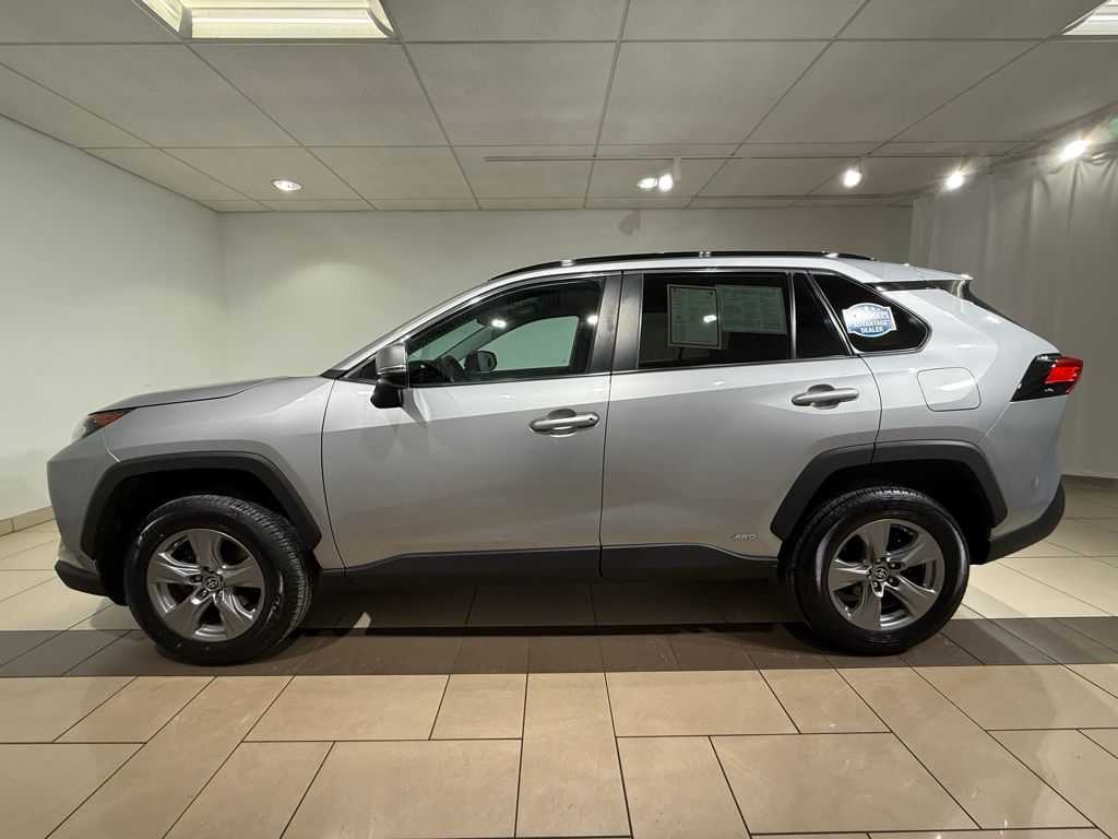 Thumbnail: 2022 Toyota RAV4 - 2