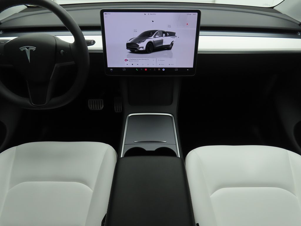 Thumbnail: 2024 Tesla Model Y - 13