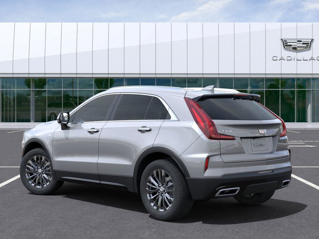 2024 Cadillac XT4 Premium Luxury 3