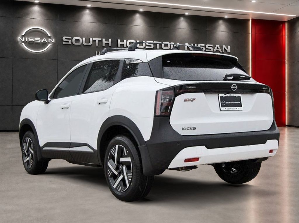 2026 Nissan Kicks SV - 2