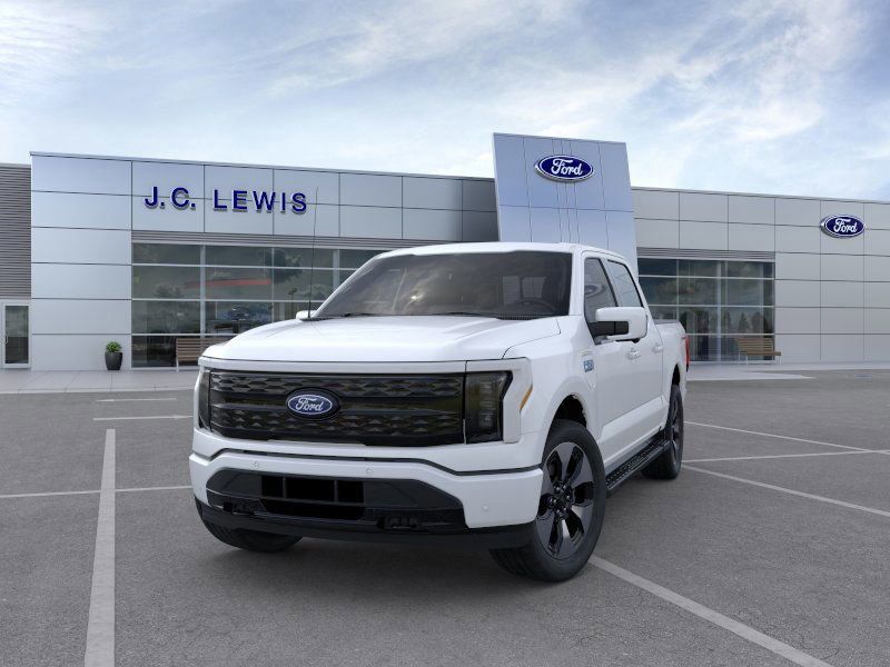 2025 Ford F-150 Lightning Platinum