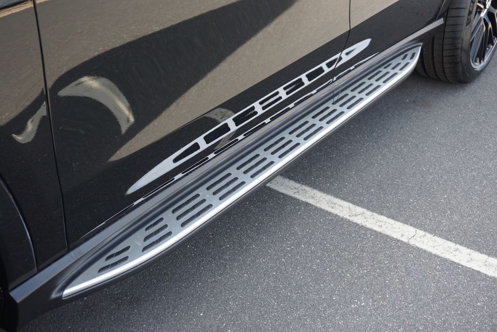 Thumbnail: 2026 Mercedes-Benz GLS - 13