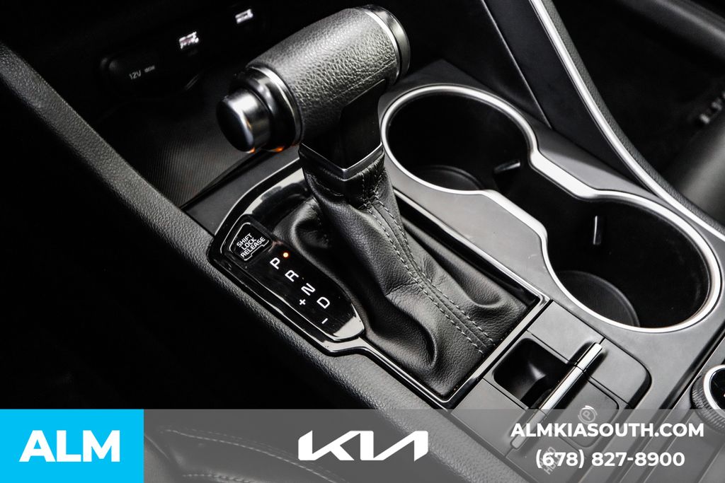 2022 Kia K5 GT-Line photo 34