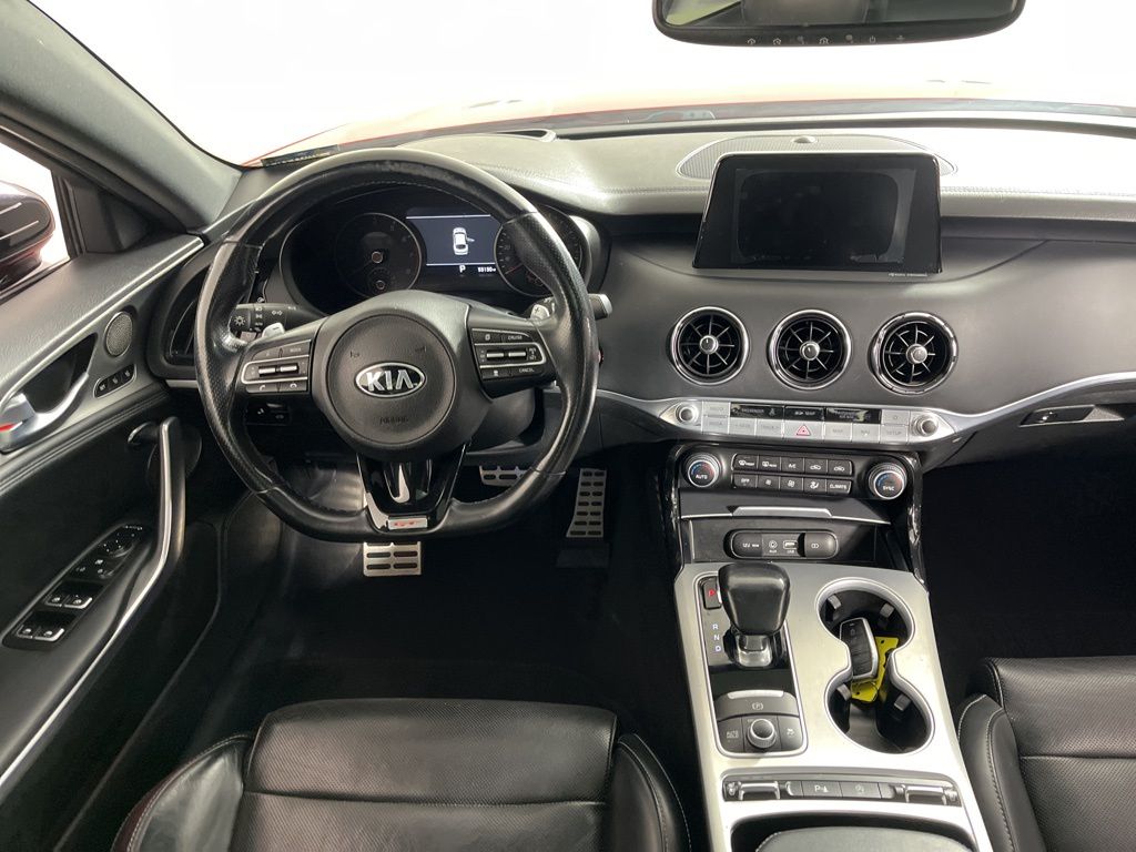 Thumbnail: 2018 Kia Stinger - 5