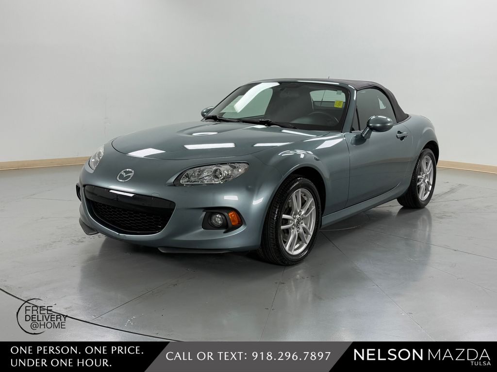 2013 Mazda MX-5 Miata Sport Convertible