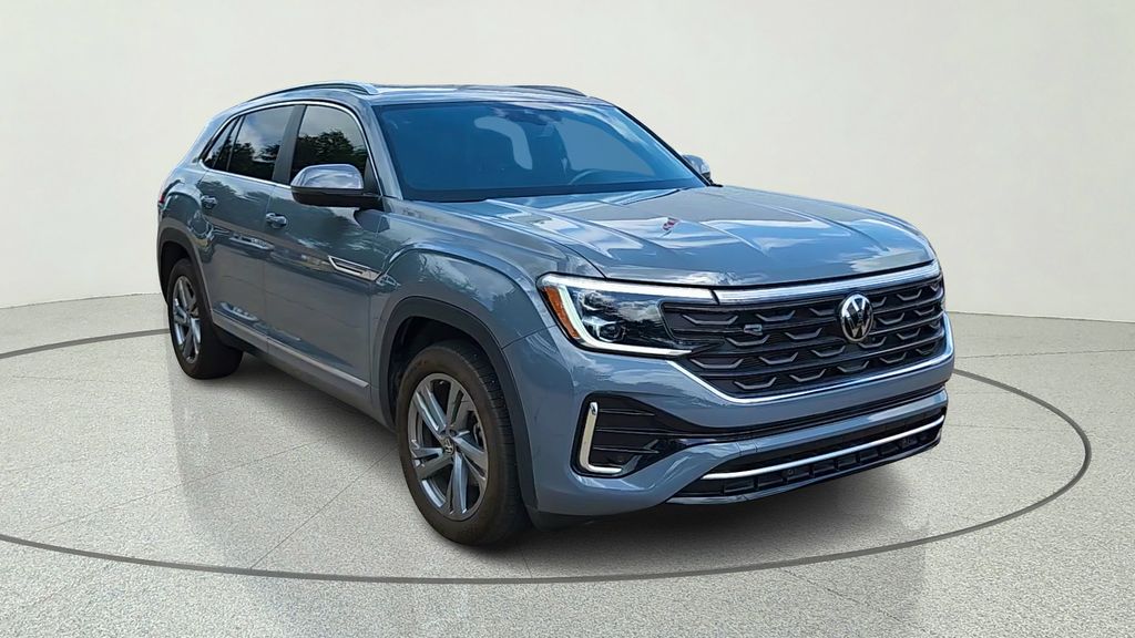 2024 Volkswagen Atlas Cross Sport 2.0T SEL R-Line 4MOTION's photo