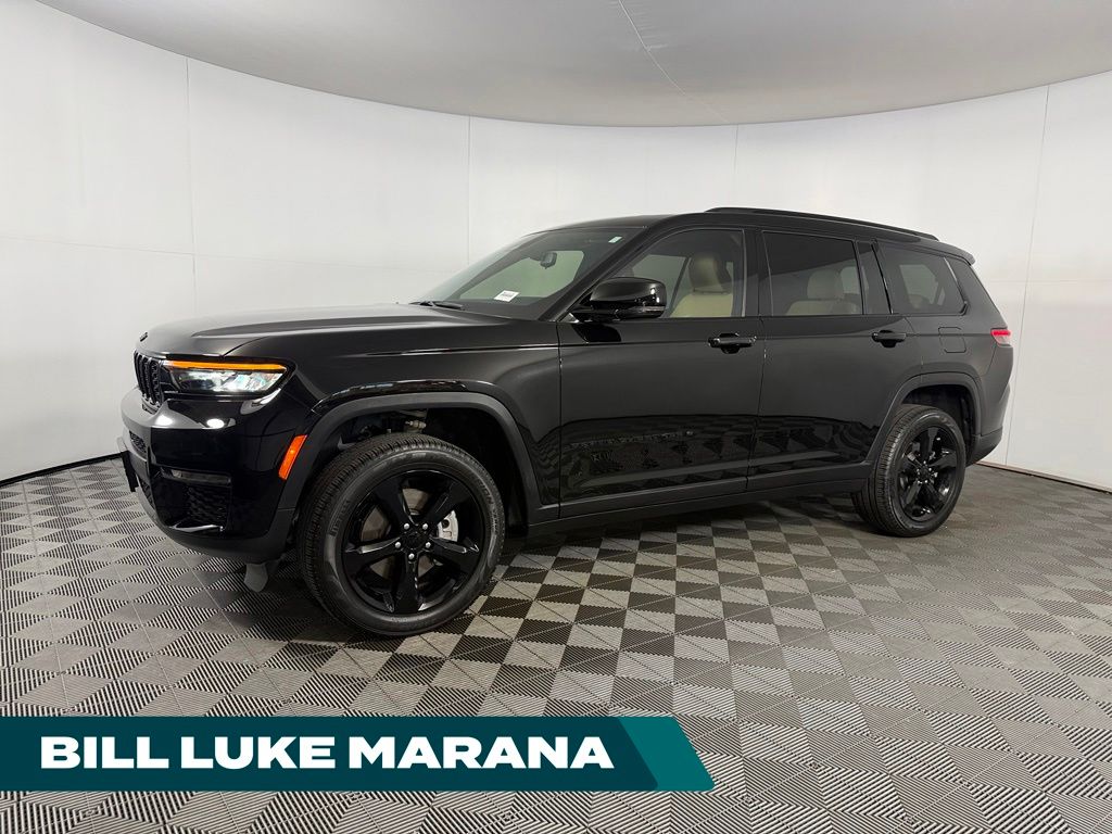 Diamond Black Crystal Pearlcoat 2024 Jeep Grand Cherokee L SUV / Crossover Four-Wheel Drive 8-Speed Automatic