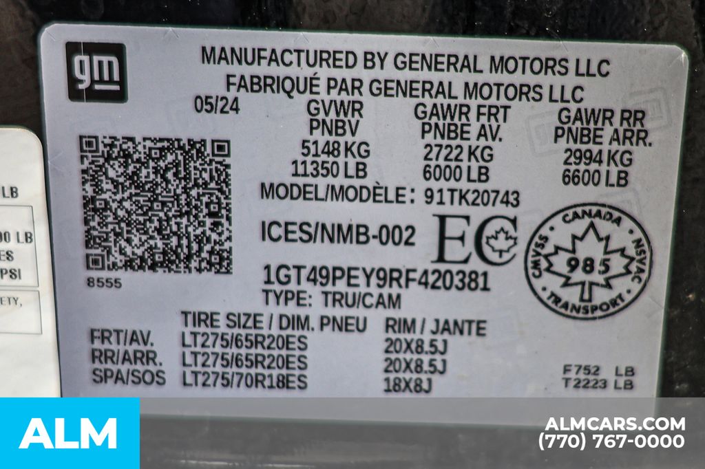Used 2024 Black GMC AT4 image 56