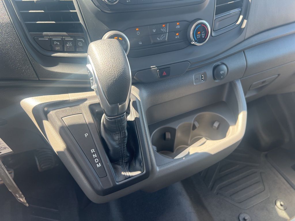 2025 Ford Transit-250