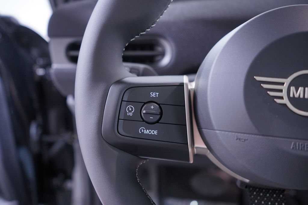 Thumbnail: 2026 MINI Cooper - 16