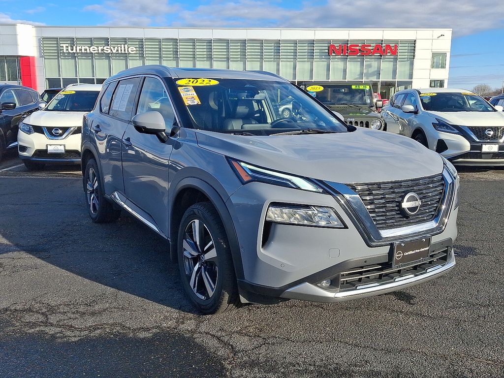 Thumbnail: 2022 Nissan Rogue - 3