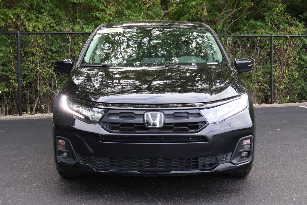 Thumbnail: 2025 Honda Odyssey - 2