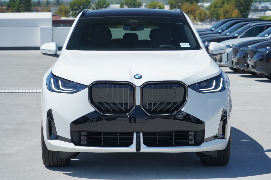 Thumbnail: 2026 BMW X3 - 2