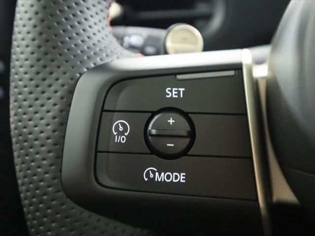 Thumbnail: 2026 MINI Cooper - 10