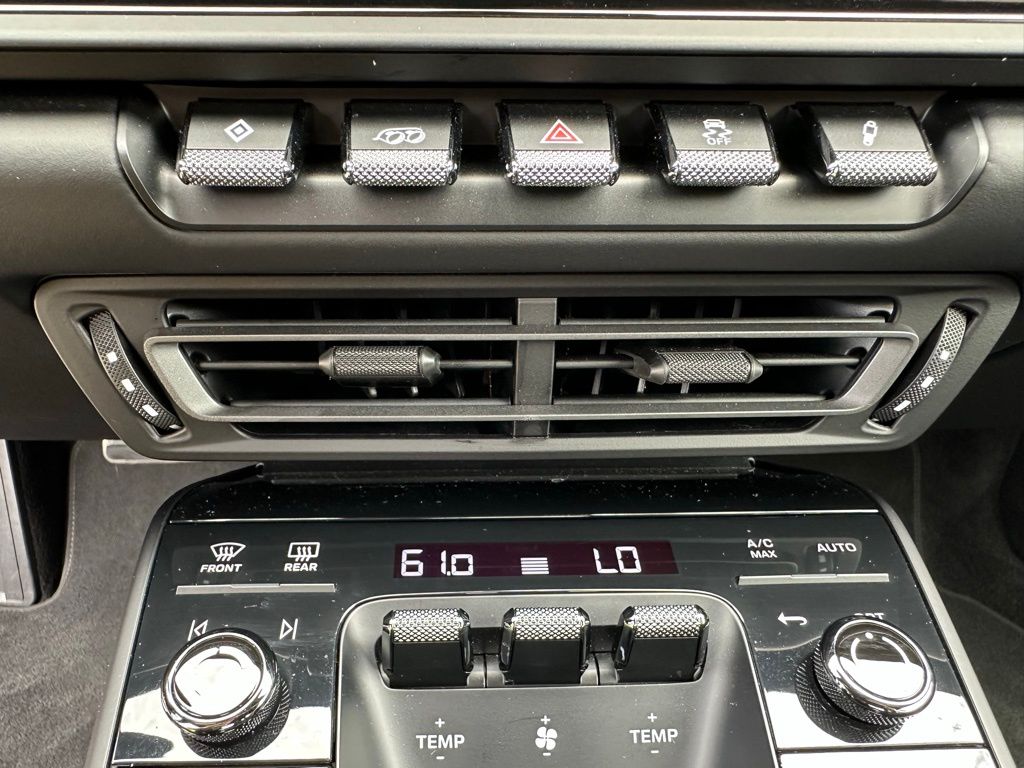 Thumbnail: 2024 Porsche 911 - 28