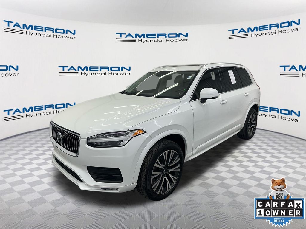 2020 Volvo XC90 T6 Momentum 6-Passenger AWD