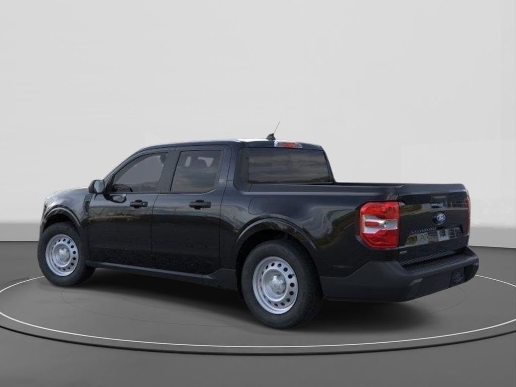 New 2026 Ford Maverick XL 4D Crew Cab