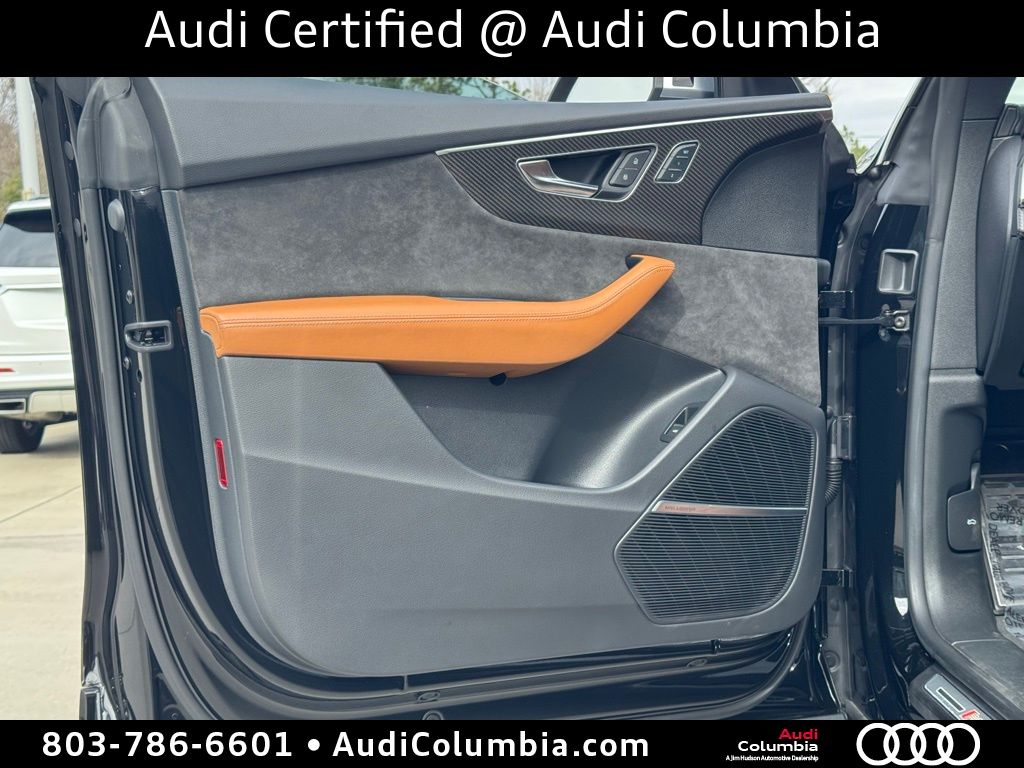 2022 Audi RS Q8 4.0T Mythos Black Metallic - Jim Hudson Acura - Image 20