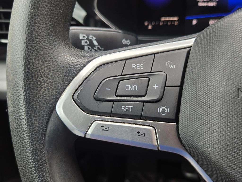 2022 Volkswagen Taos - $13,000