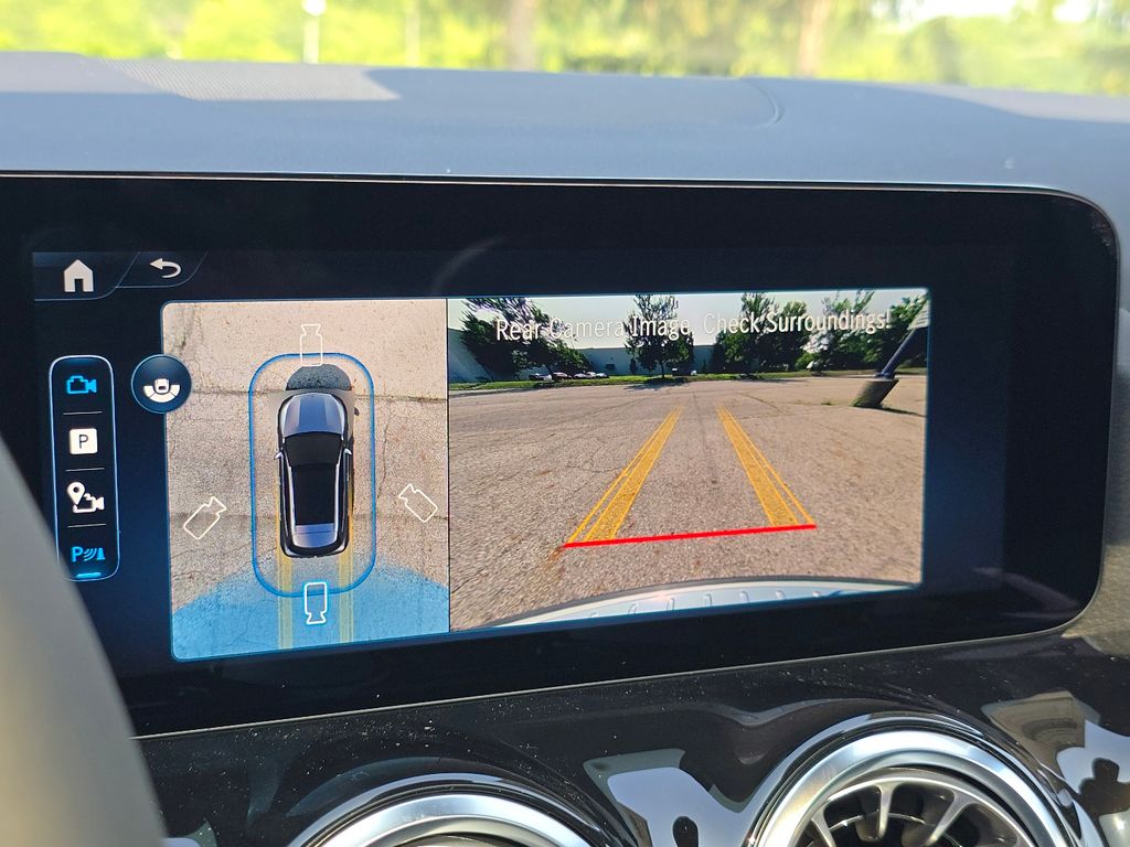 New 2026 Silver Mercedes-Benz GLA 250 image 31