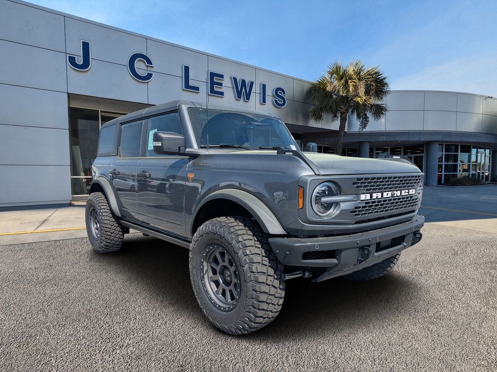 Carbonized Gray Metallic 2025 Ford Bronco SUV / Crossover Four-Wheel Drive Automatic