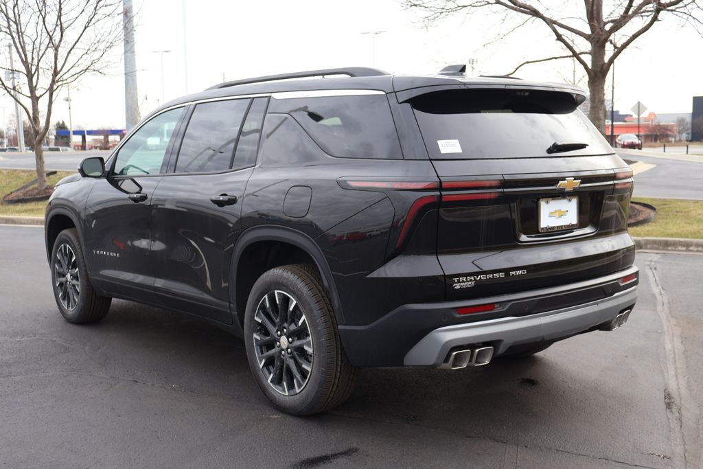 Thumbnail: 2026 Chevrolet Traverse - 5