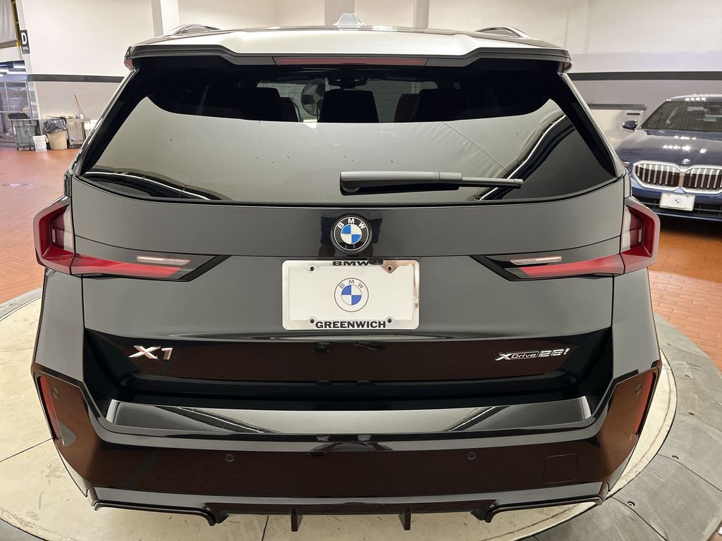 Thumbnail: 2025 BMW X1 - 23